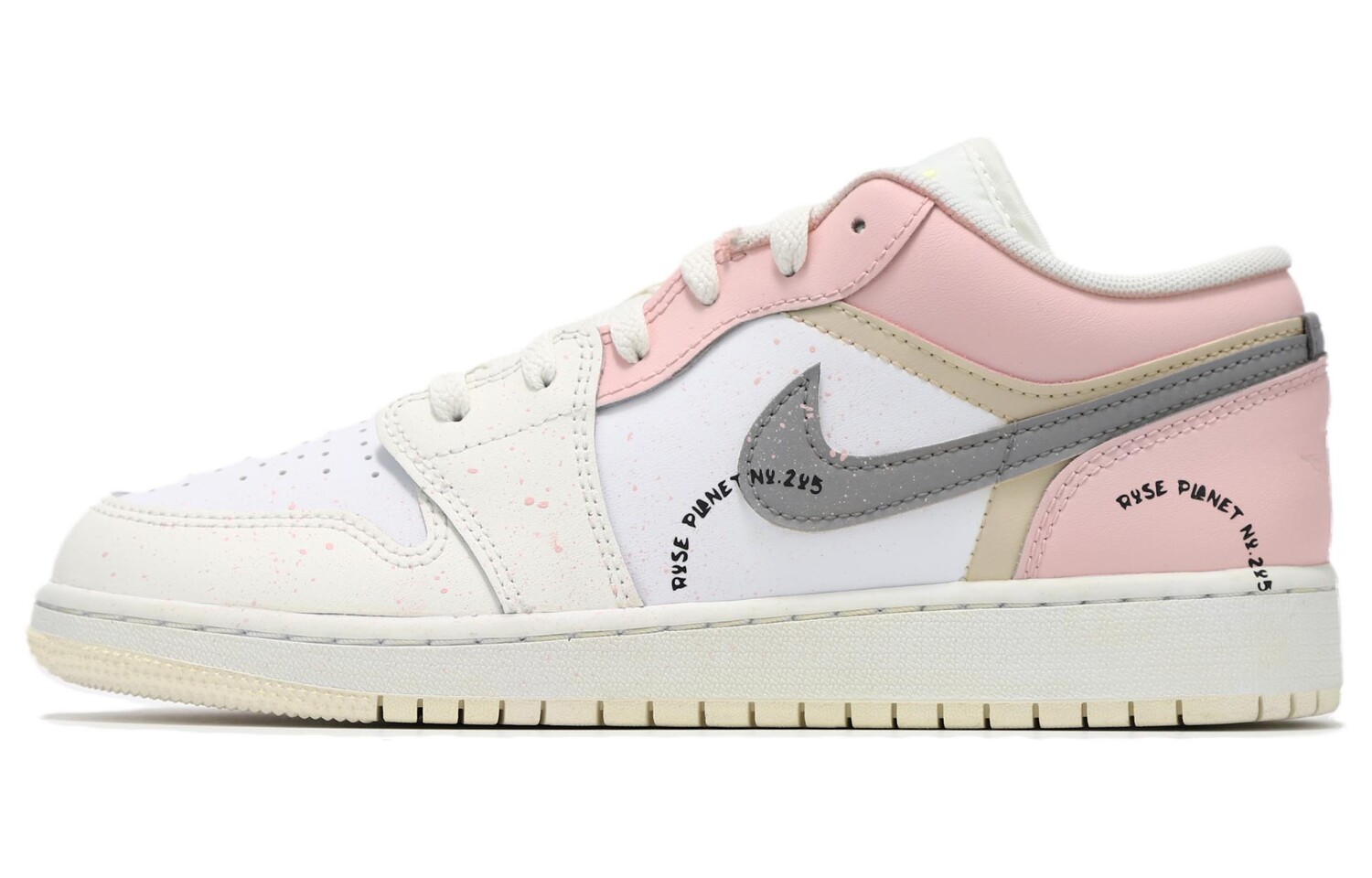 Кроссовки Air Jordan 1 Vintage Basketball Shoes Women's Low-top Beige/Pink/Grey/White, розовый
Кроссовки Air Jordan 1 Vintage Basketball Shoes Women's Low-top Beige/Pink/Grey/White, розовый