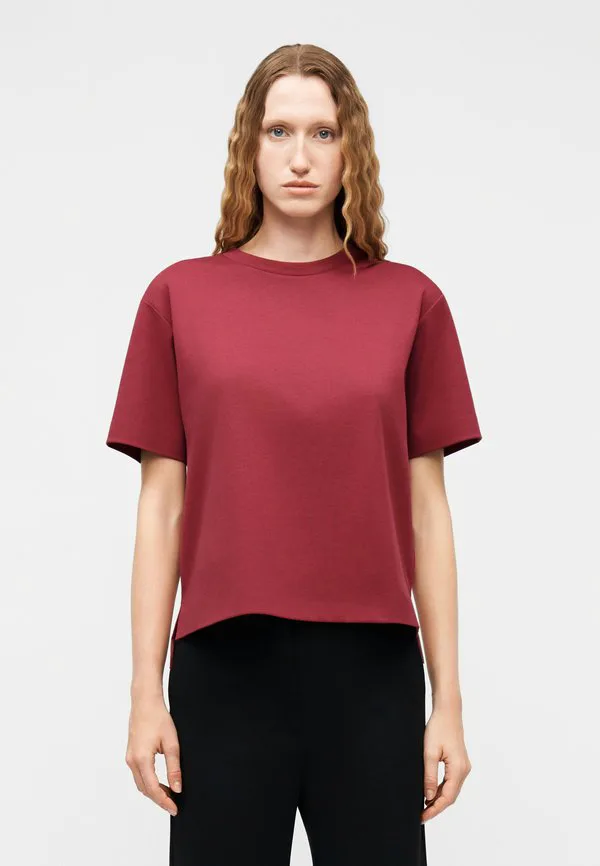 Многоцветная базовая футболка Weekend Max Mara, Red, Красный, Многоцветная базовая футболка Weekend Max Mara, Red
Многоцветная базовая футболка Weekend Max Mara, Red, Красный, Многоцветная базовая футболка Weekend Max Mara, Red