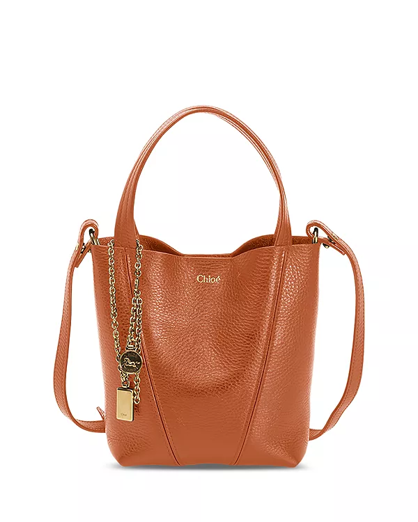 Небольшая кожаная сумка-шоппер Chloé, бежевый
Небольшая кожаная сумка-шоппер Chloé, бежевый