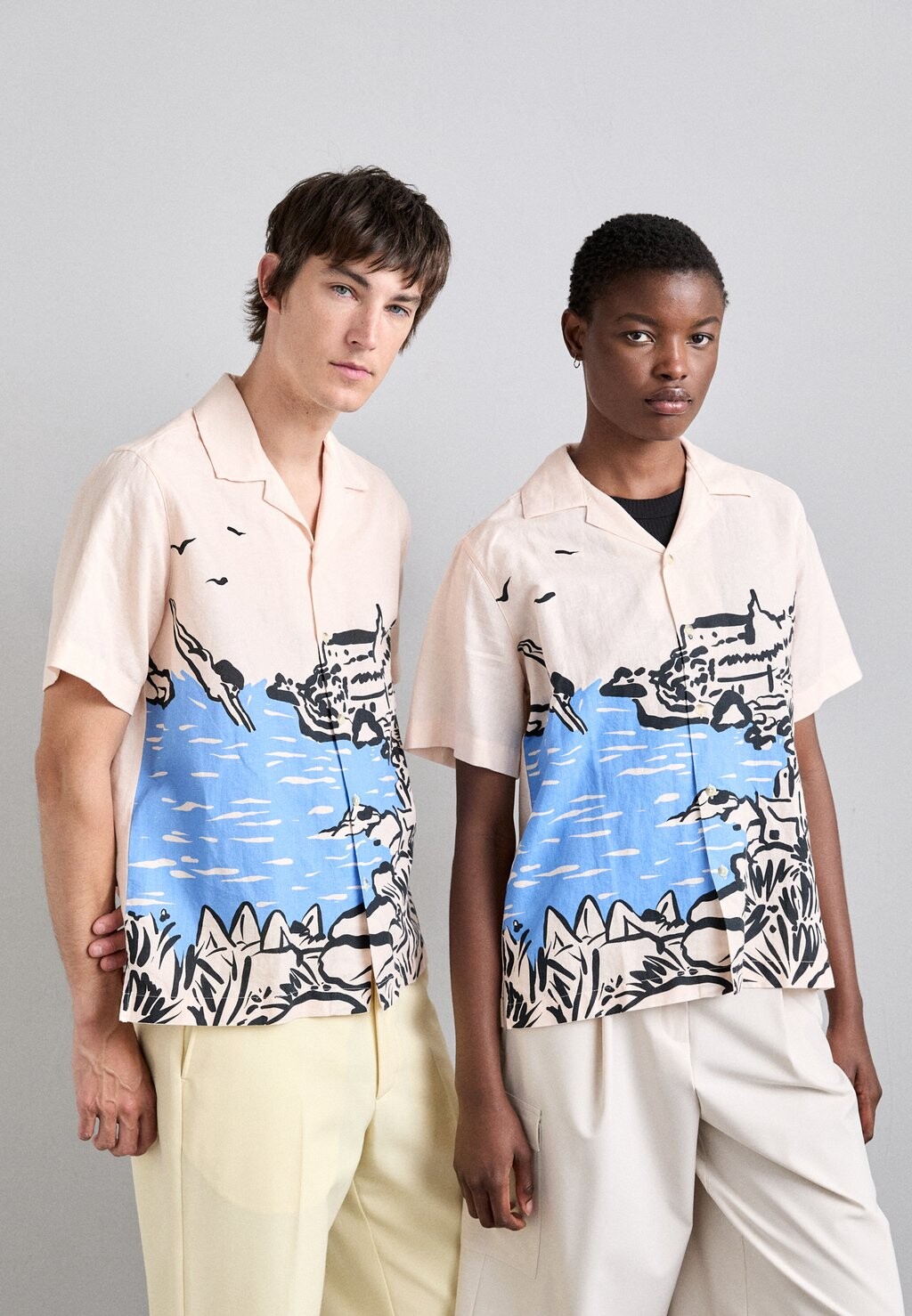 Рубашка Dive Into Me Unisex Carne Bollente, многоцветная/белая/синяя
Рубашка Dive Into Me Unisex Carne Bollente, многоцветная/белая/синяя