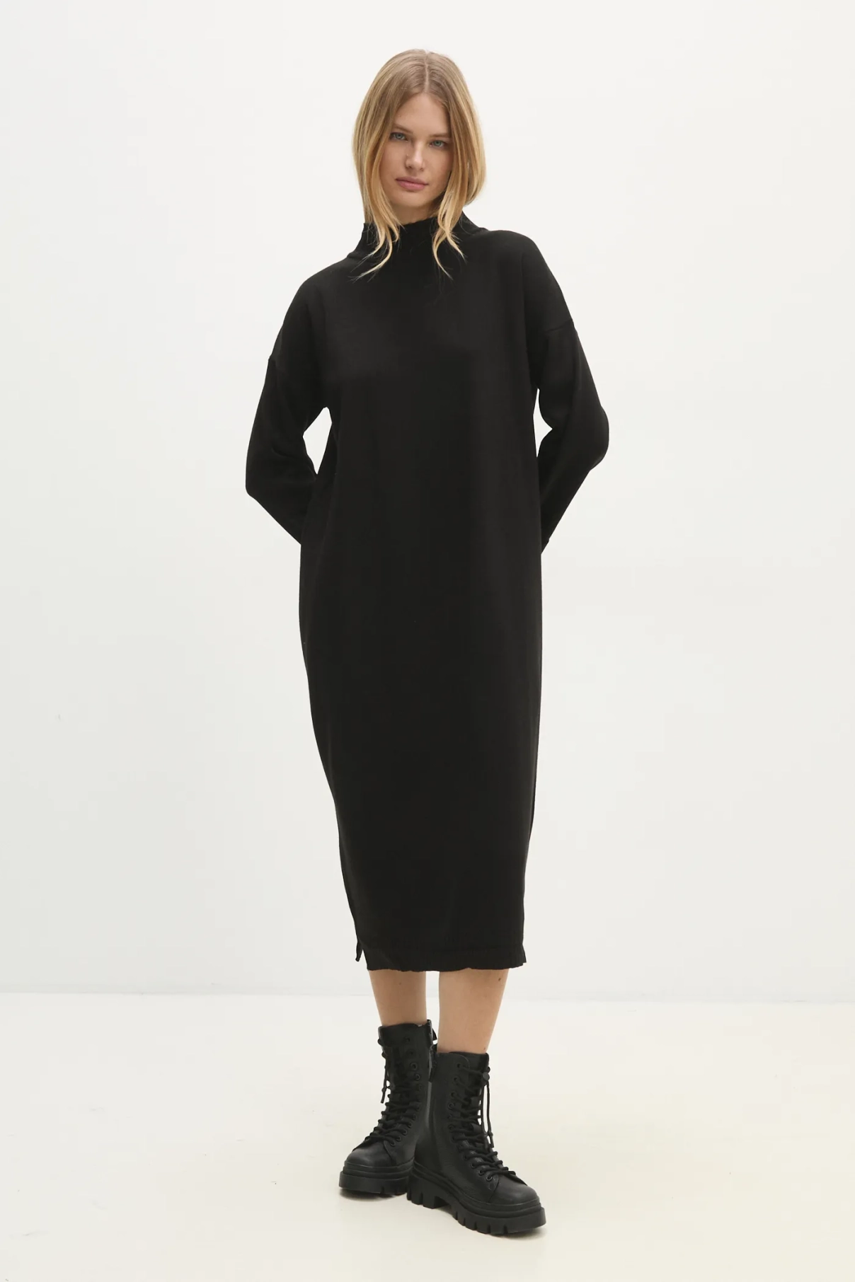 Шерстяное платье Answear Lab, черный
Шерстяное платье Answear Lab, черный