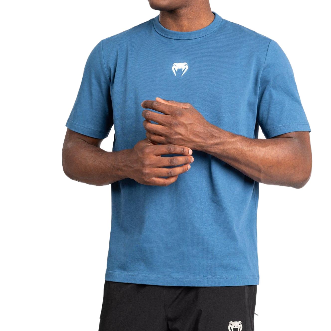 Футболка мужская VENUM, светло-зелёная
Футболка мужская VENUM, светло-зелёная