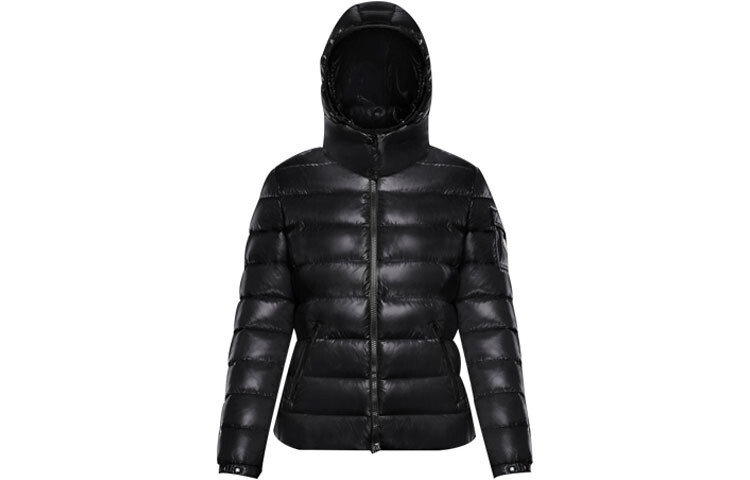 Женский пуховик Moncler, черный
Женский пуховик Moncler, черный