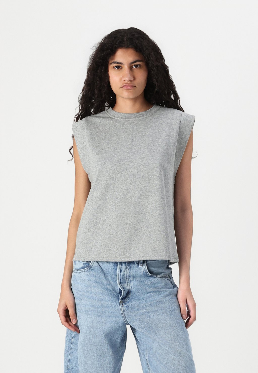 Топ PCCHILLI SUMMER Pieces, цвет Light Grey Melange
Топ PCCHILLI SUMMER Pieces, цвет Light Grey Melange