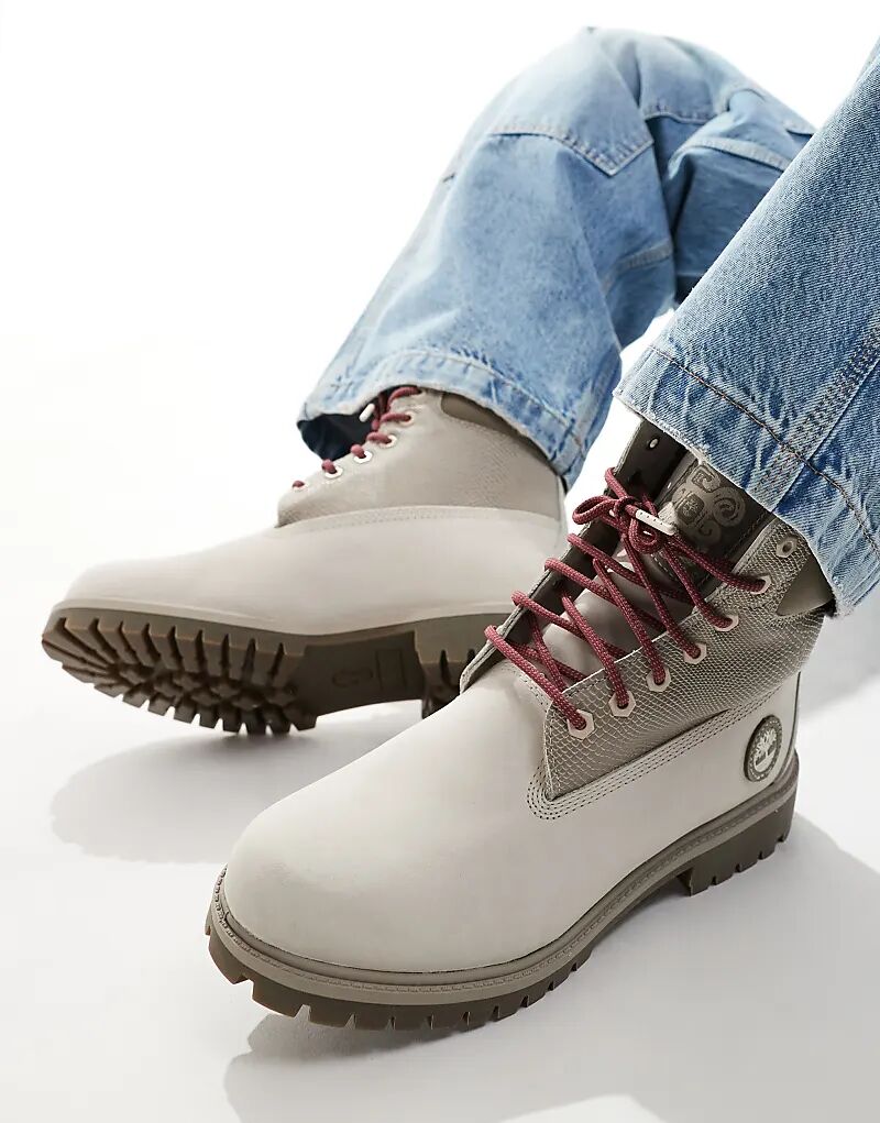 6-дюймовые водонепроницаемые ботинки на шнуровке из белого нубука Timberland
6-дюймовые водонепроницаемые ботинки на шнуровке из белого нубука Timberland