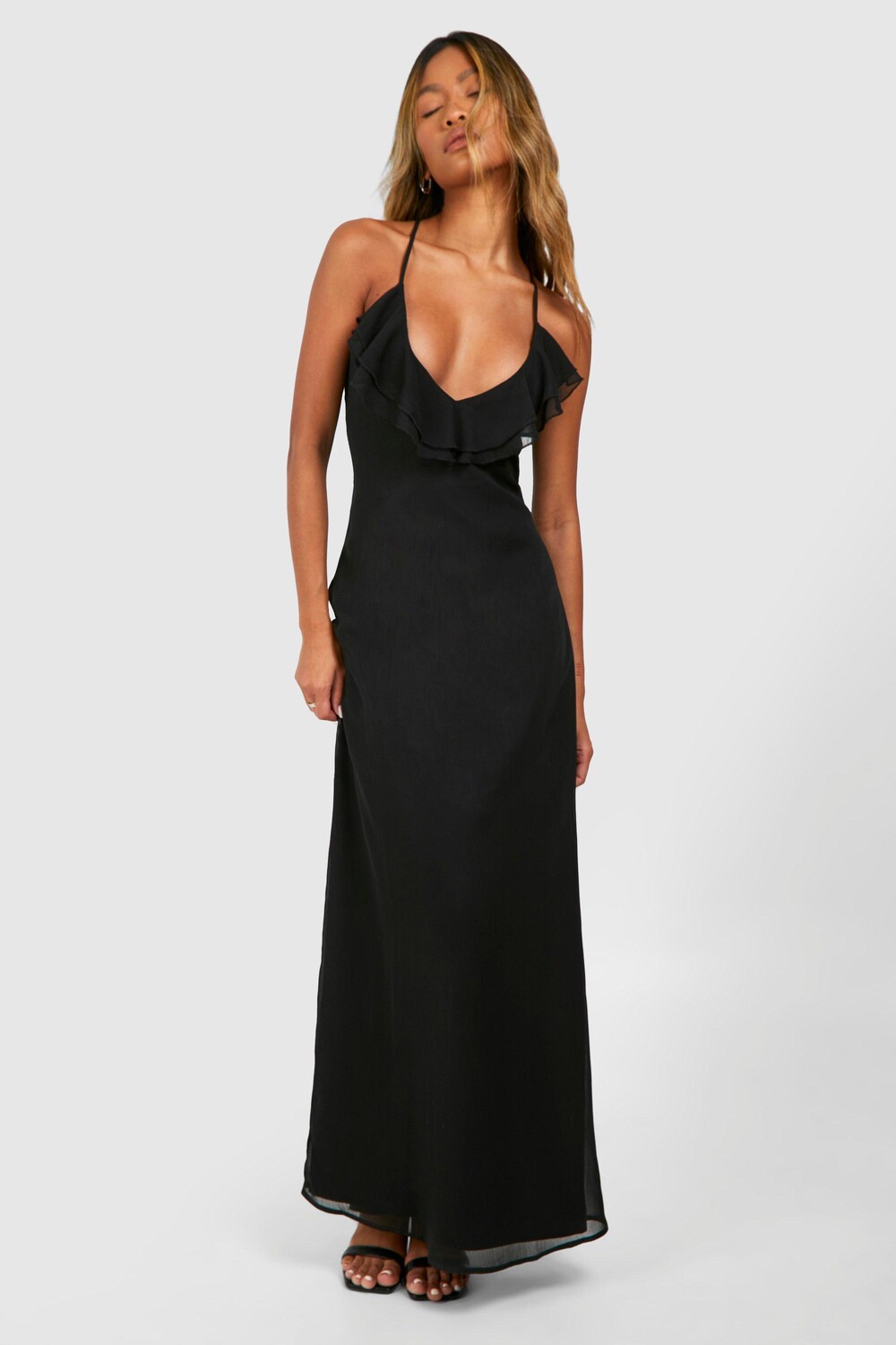 Шифоновое платье мидакси с рюшами boohoo, черный
Шифоновое платье мидакси с рюшами boohoo, черный