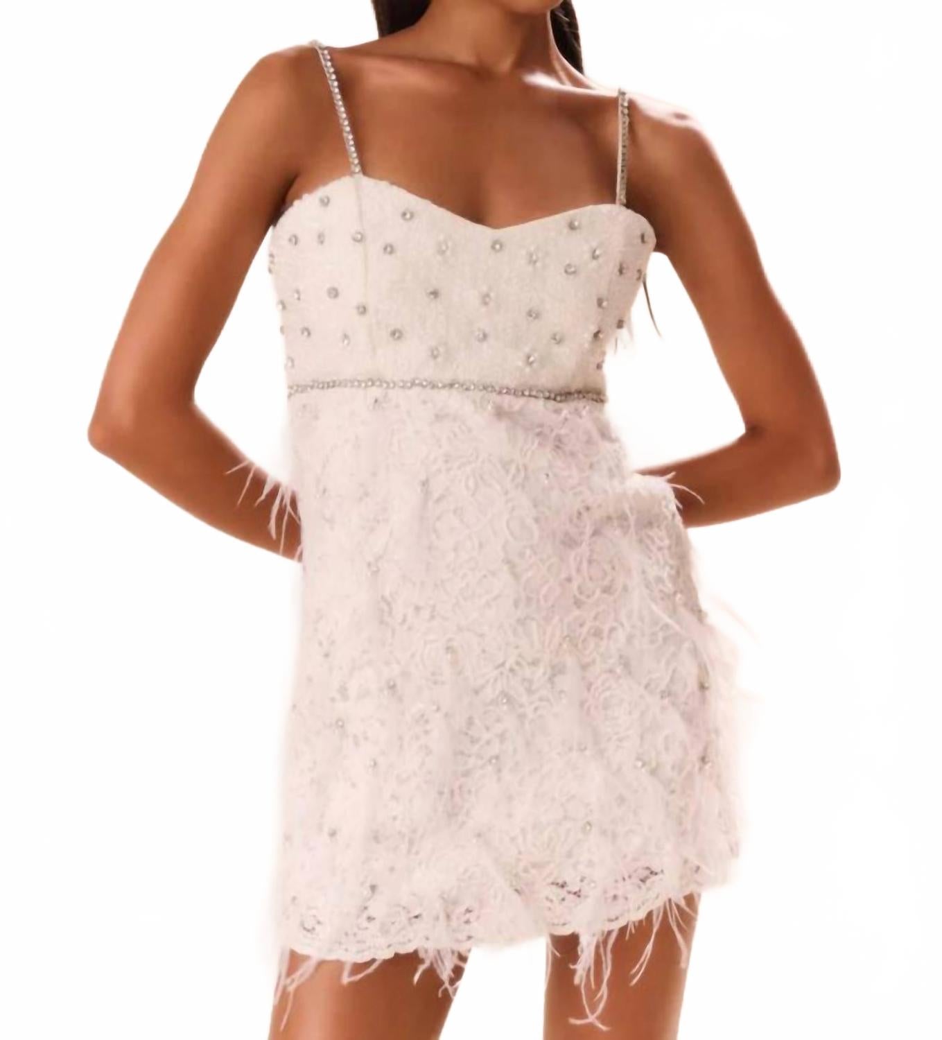 Брайанн платье в кремовом цвете LoveShackFancy
Брайанн платье в кремовом цвете LoveShackFancy