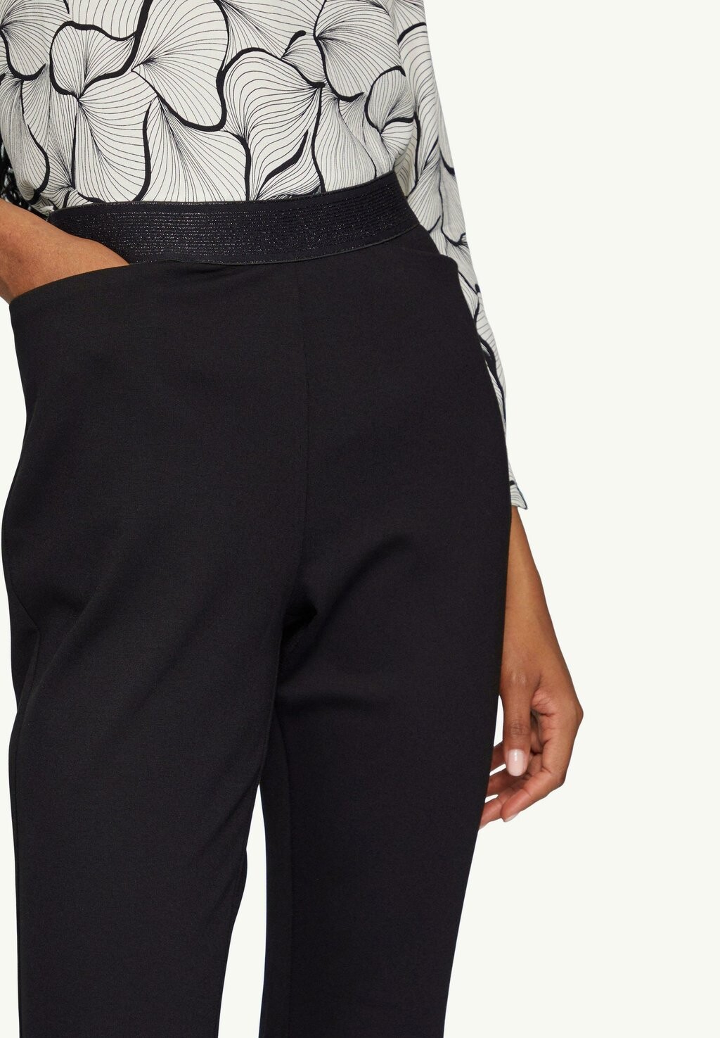 Брюки s.Oliver BLACK LABEL, черный 
Брюки s.Oliver BLACK LABEL, черный