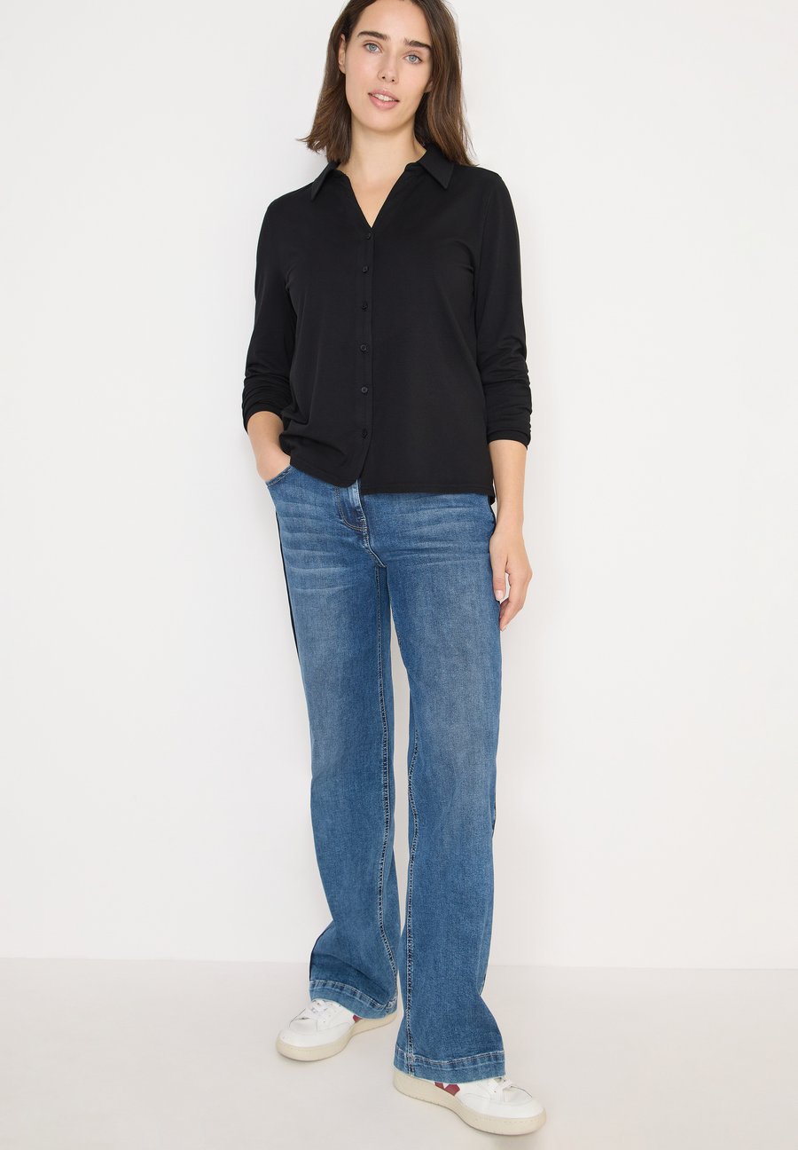 Блуза Cecil MIT KRAGEN, Schwarz/Black
Блуза Cecil MIT KRAGEN, Schwarz/Black