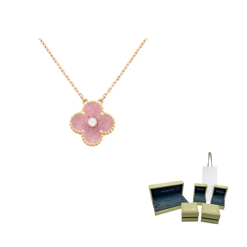 Van Cleef & Arpels Кулон Alhambra Four Leaf Lucky Series 18K Gold, розовое золото
Van Cleef & Arpels Кулон Alhambra Four Leaf Lucky Series 18K Gold, розовое золото