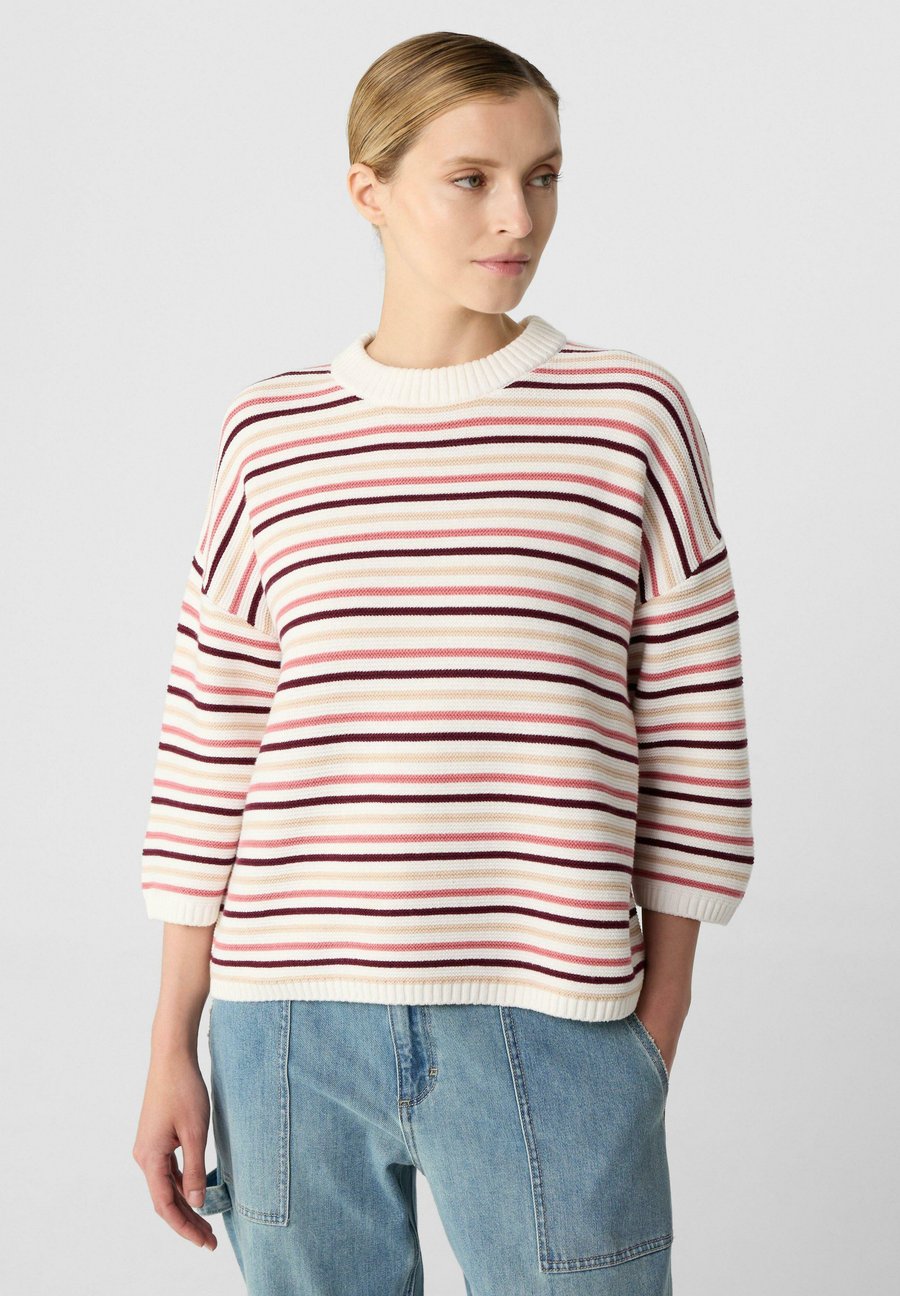 Джемпер comma casual identity GESTREIFTER MIT 3/4-ÄRMELN, Weiß/White
Джемпер comma casual identity GESTREIFTER MIT 3/4-ÄRMELN, Weiß/White