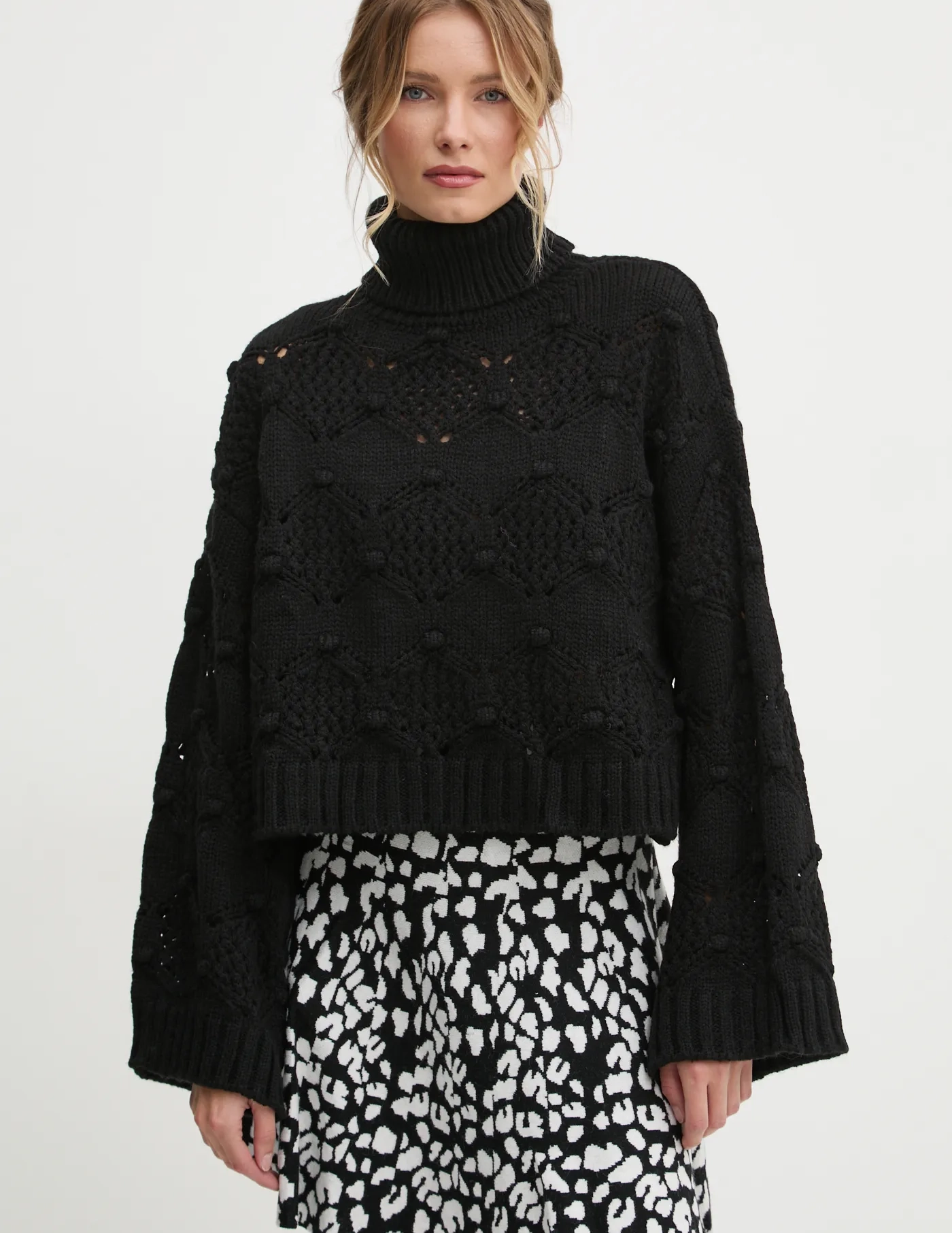 Свитер Answear Lab, черный
Свитер Answear Lab, черный