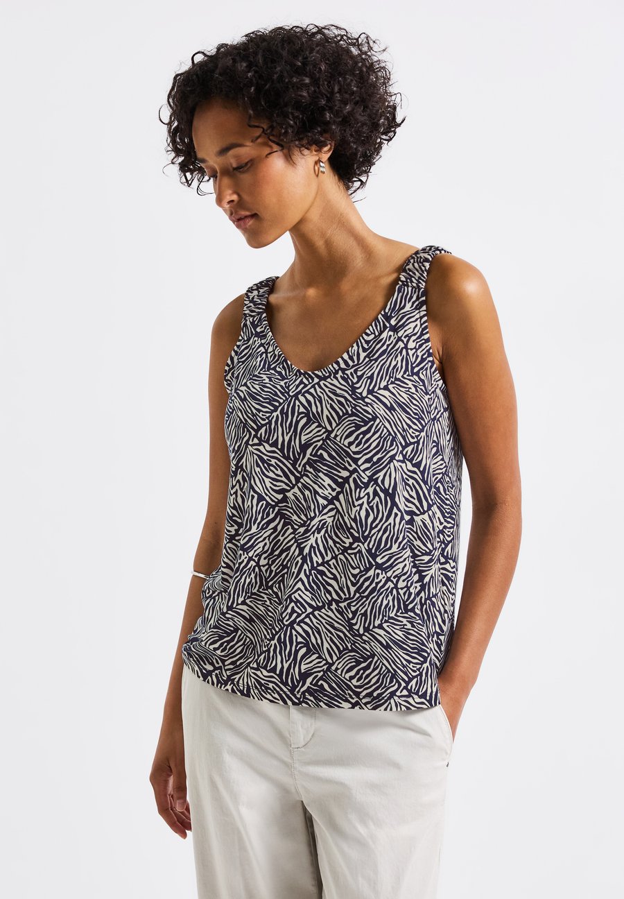 Топ Street One MIT RAFFUNG, Blau/Dark Blue
Топ Street One MIT RAFFUNG, Blau/Dark Blue