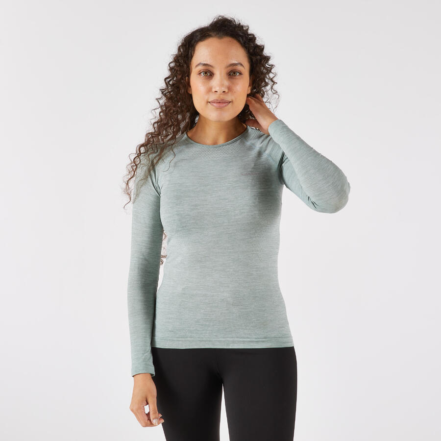 KIPRUN Женская бесшовная беговая футболка с длинными рукавами - Run 500 хаки
KIPRUN Женская бесшовная беговая футболка с длинными рукавами - Run 500 хаки