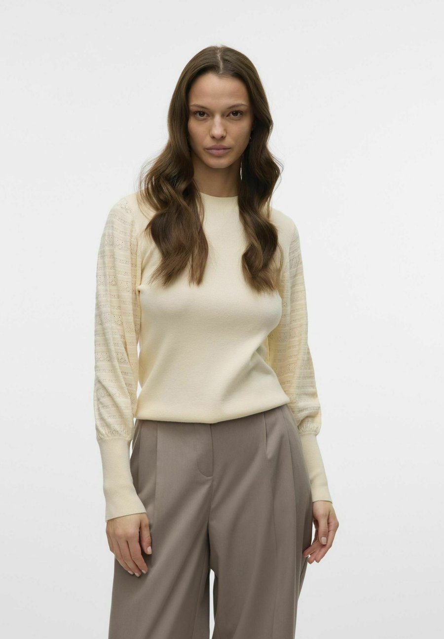 Джемпер Vero Moda VMHOLLYPOINTELLE, Birch/White
Джемпер Vero Moda VMHOLLYPOINTELLE, Birch/White