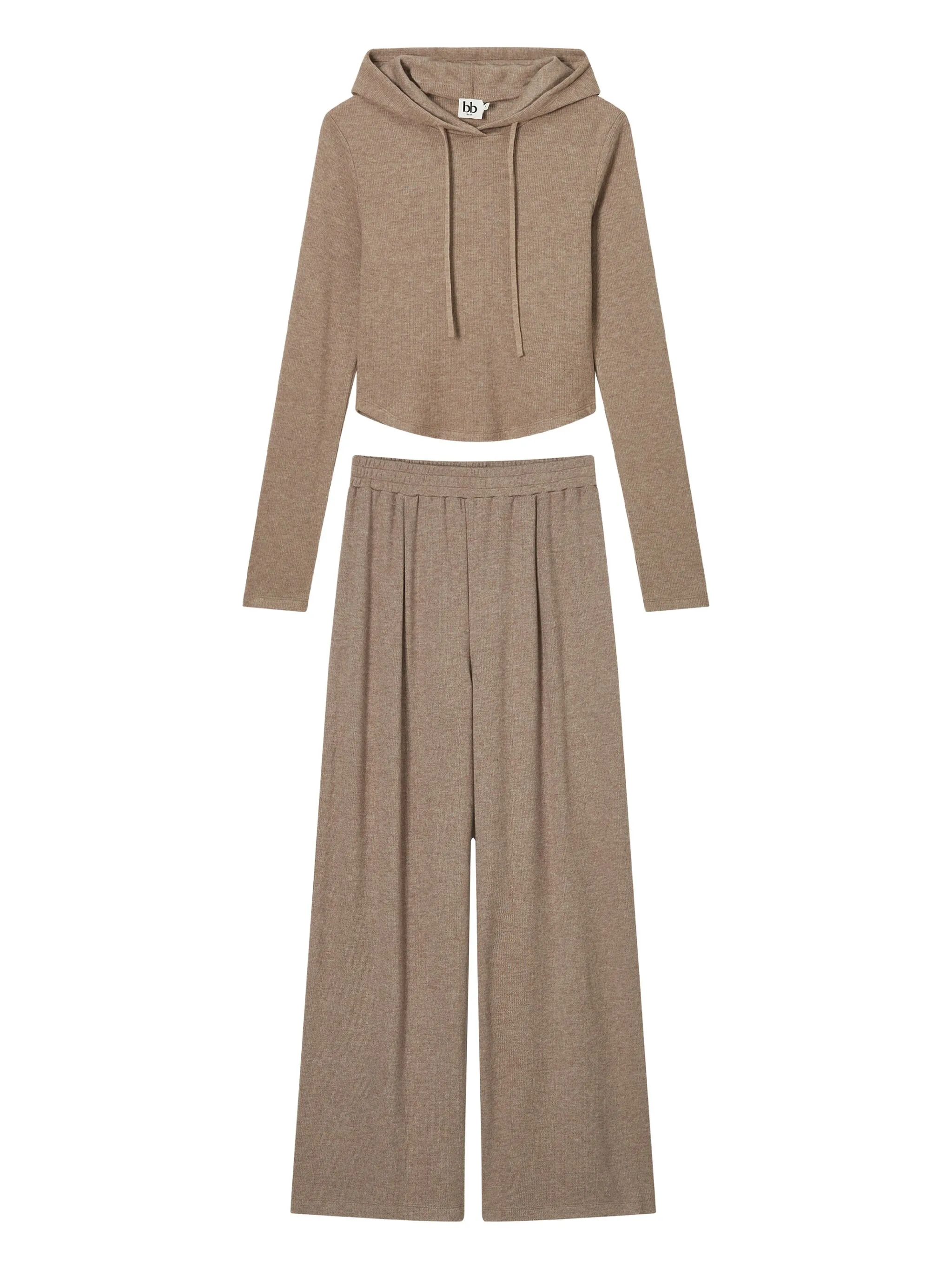 Спортивный костюм в рубчик B+Ab, коричневый
Спортивный костюм в рубчик B+Ab, коричневый