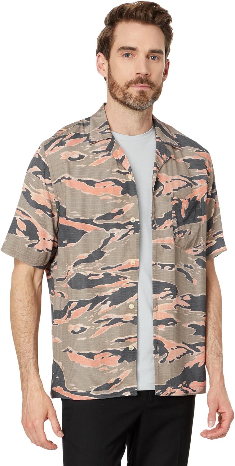 Рубашка AllSaints Solar Camo Short Sleeve Shirt, цвет Herb Green
Рубашка AllSaints Solar Camo Short Sleeve Shirt, цвет Herb Green