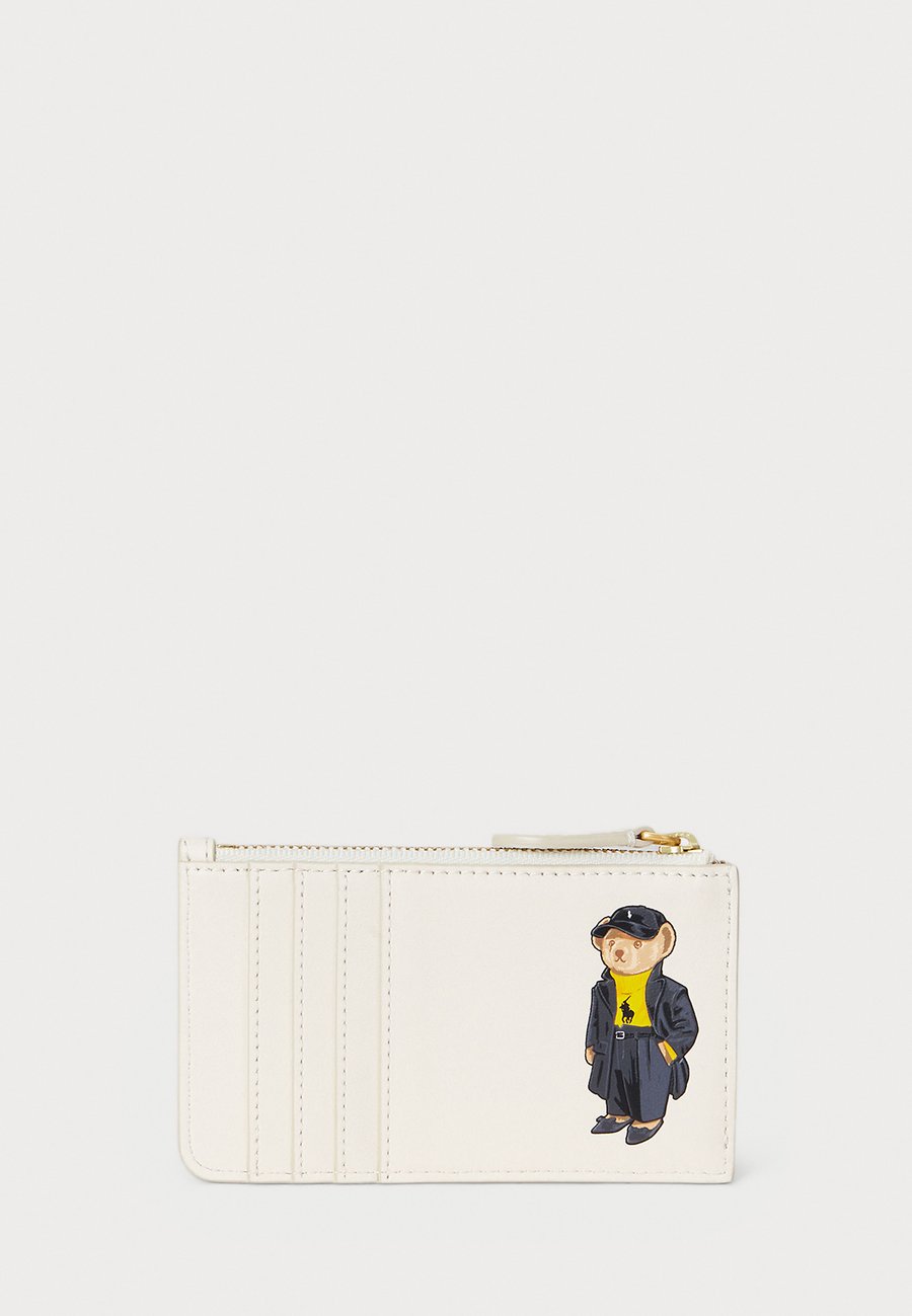 Кошелек Polo Ralph Lauren POLO BEAR LEATHER ZIP CARD CASE, Ivory/Off-White
Кошелек Polo Ralph Lauren POLO BEAR LEATHER ZIP CARD CASE, Ivory/Off-White