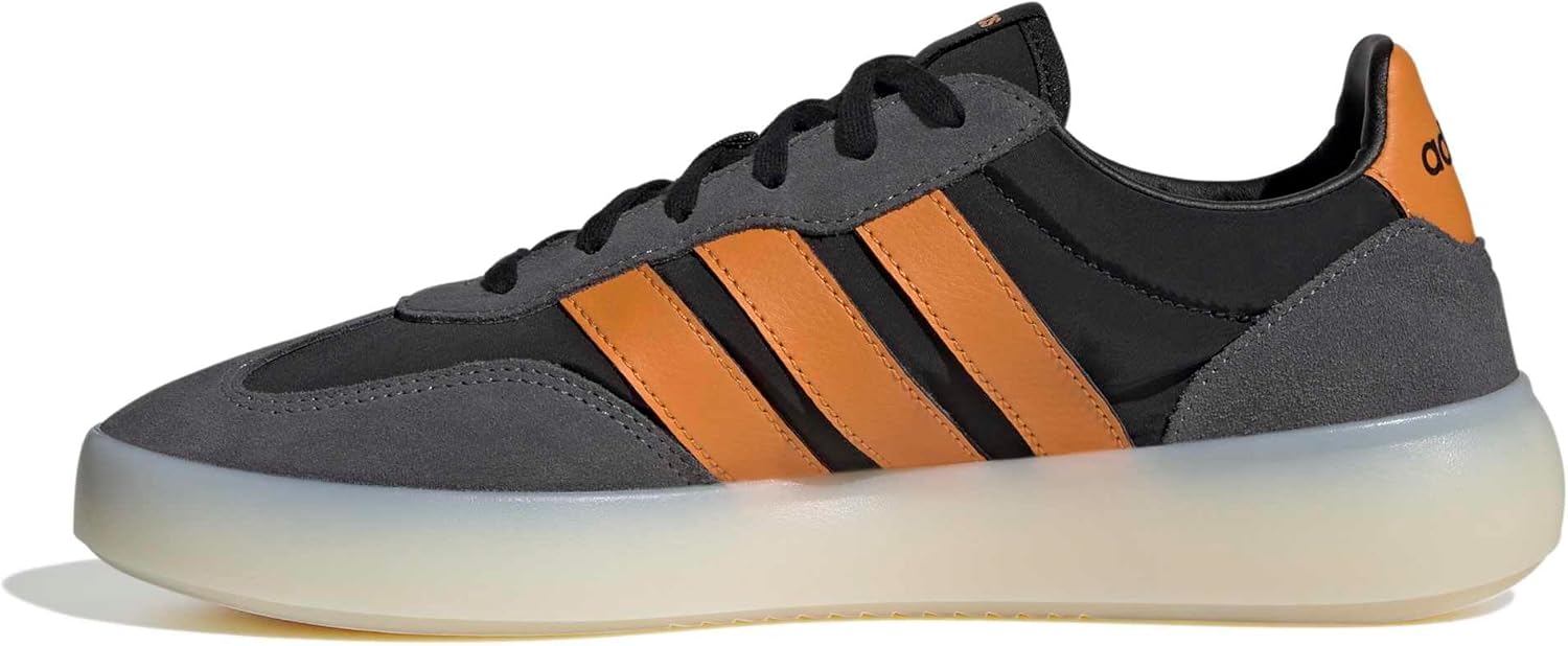 Мужские кроссовки Adidas Barreda Decode, черный/оранжевый/серый
Мужские кроссовки Adidas Barreda Decode, черный/оранжевый/серый