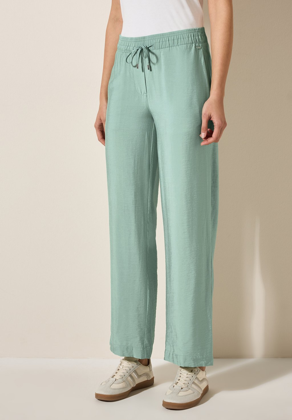 Брюки Cecil, металлик зеленый
Брюки Cecil, металлик зеленый