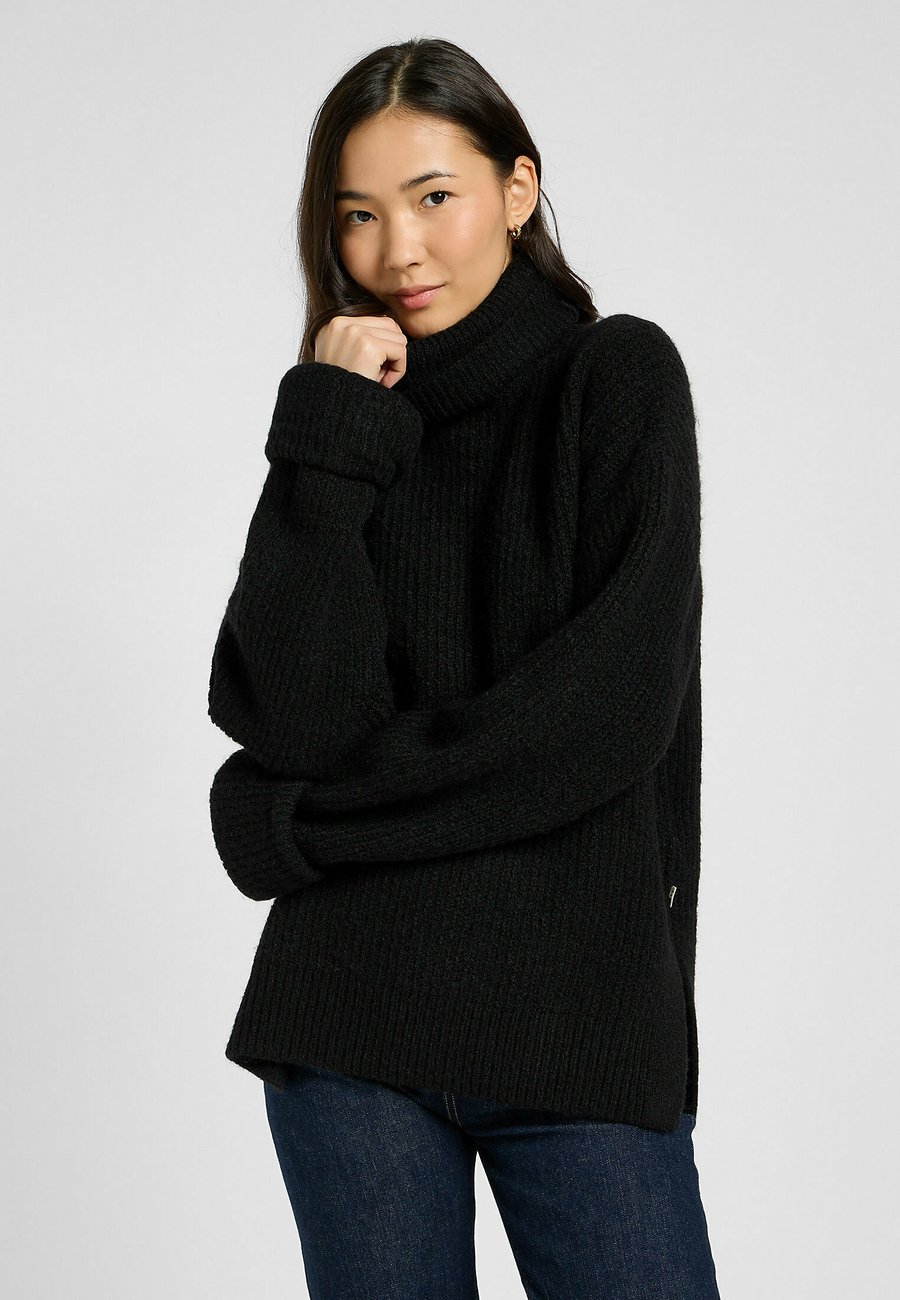 Джемпер Lee Jumper, Unionall Black/Black
Джемпер Lee Jumper, Unionall Black/Black