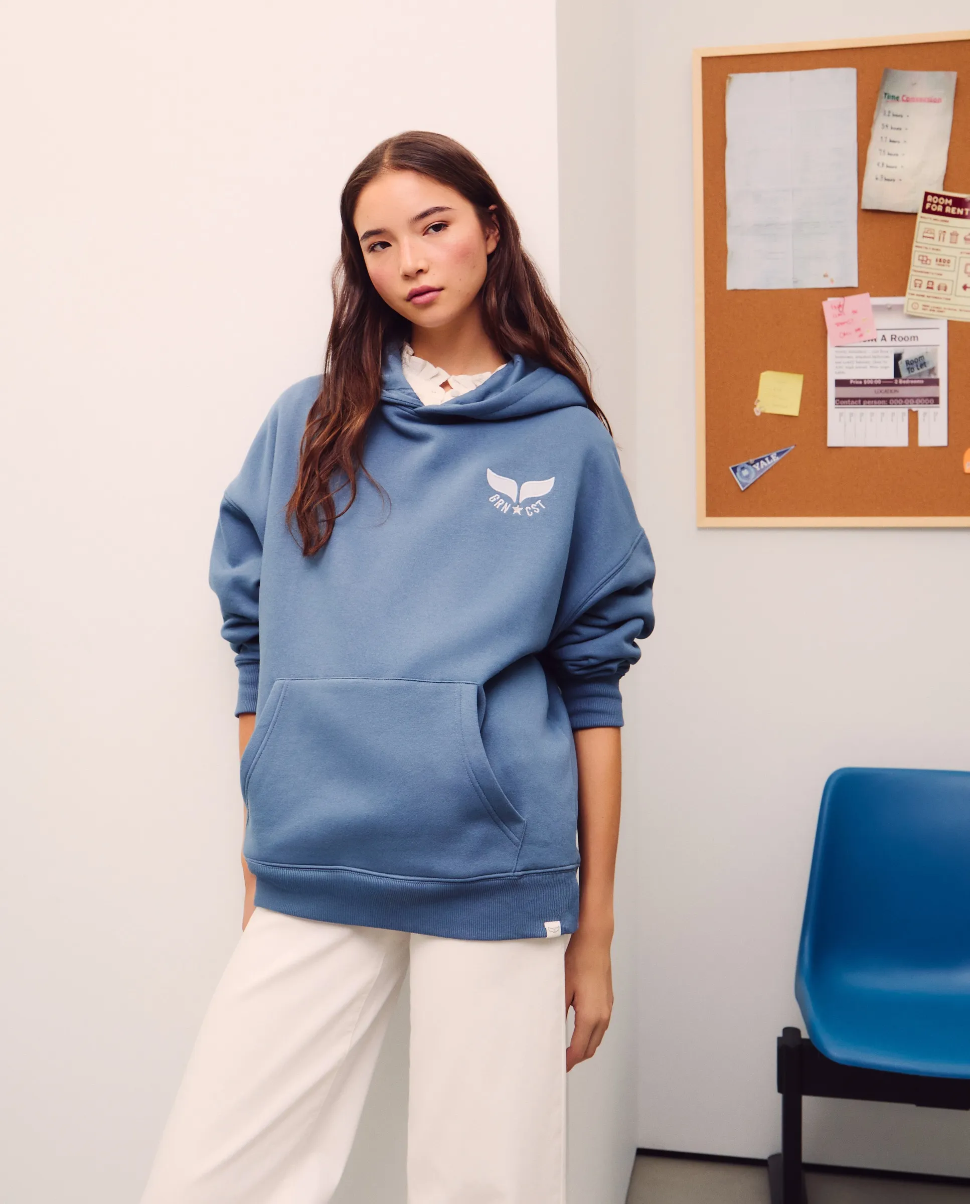 Женское худи оверсайз с закрытым капюшоном и логотипом Green Coast, синий
Женское худи оверсайз с закрытым капюшоном и логотипом Green Coast, синий