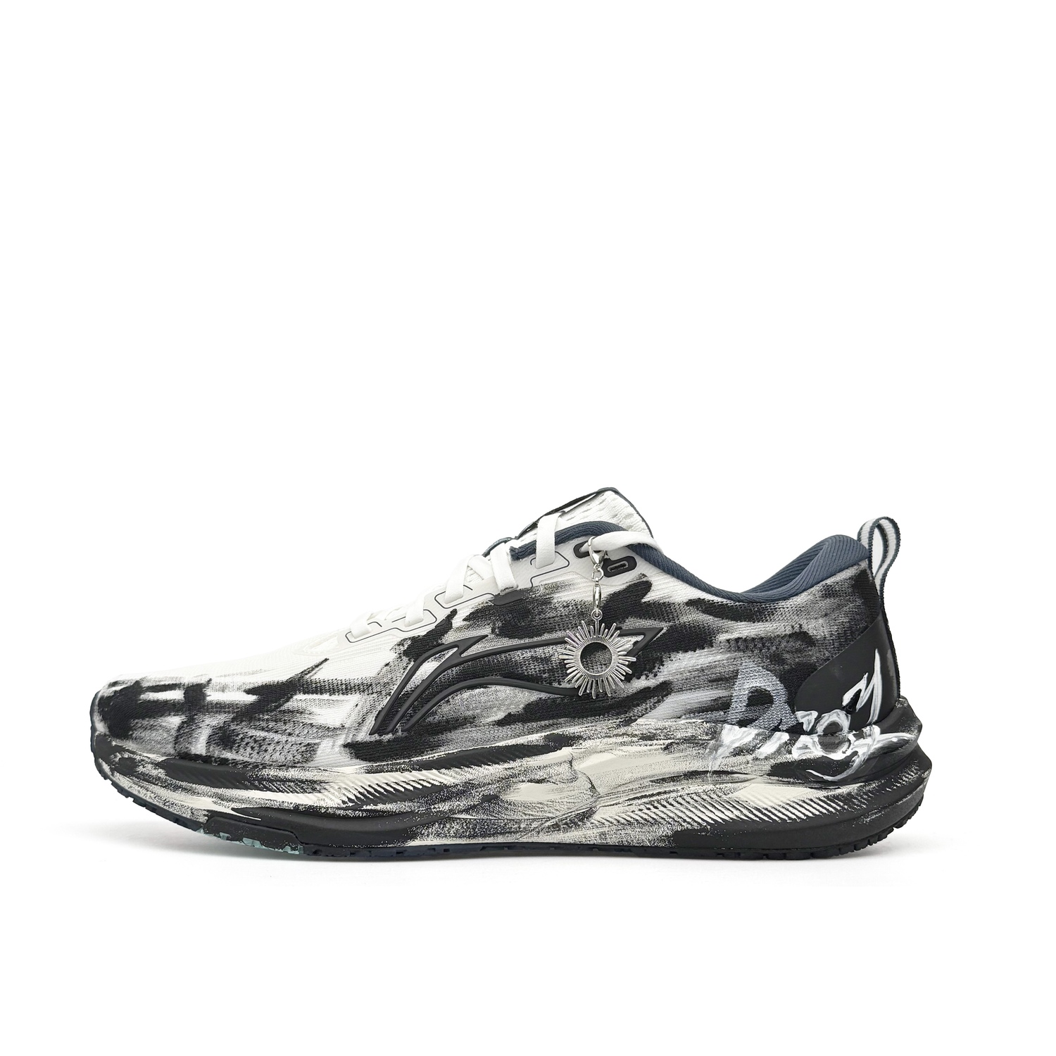 LINING Кроссовки Red Hare 8 мужские низкие Black/Gray/White
LINING Кроссовки Red Hare 8 мужские низкие Black/Gray/White