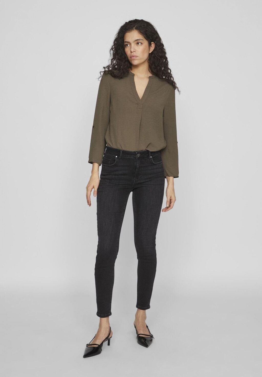 Джинсы облегающие VILA, черный деним
Джинсы облегающие VILA, черный деним