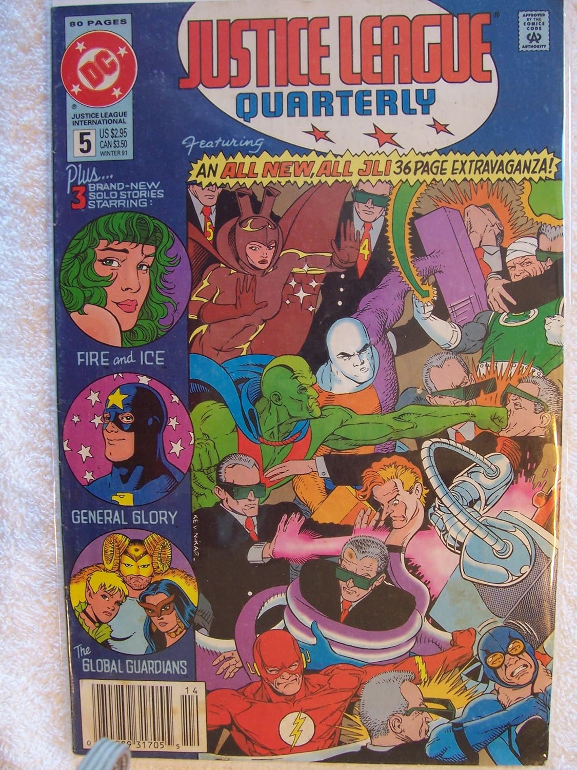 Justice League Quarterly #5 Winter 1991 (DC Comics)
Justice League Quarterly #5 Winter 1991 (DC Comics)