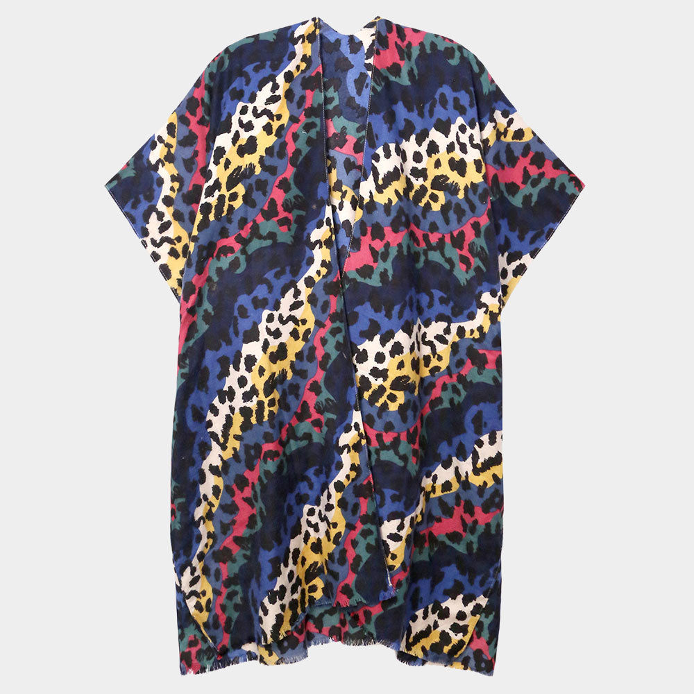 Яркий кимоно-пончо с леопардовым принтом TRUEDAMES
Яркий кимоно-пончо с леопардовым принтом TRUEDAMES