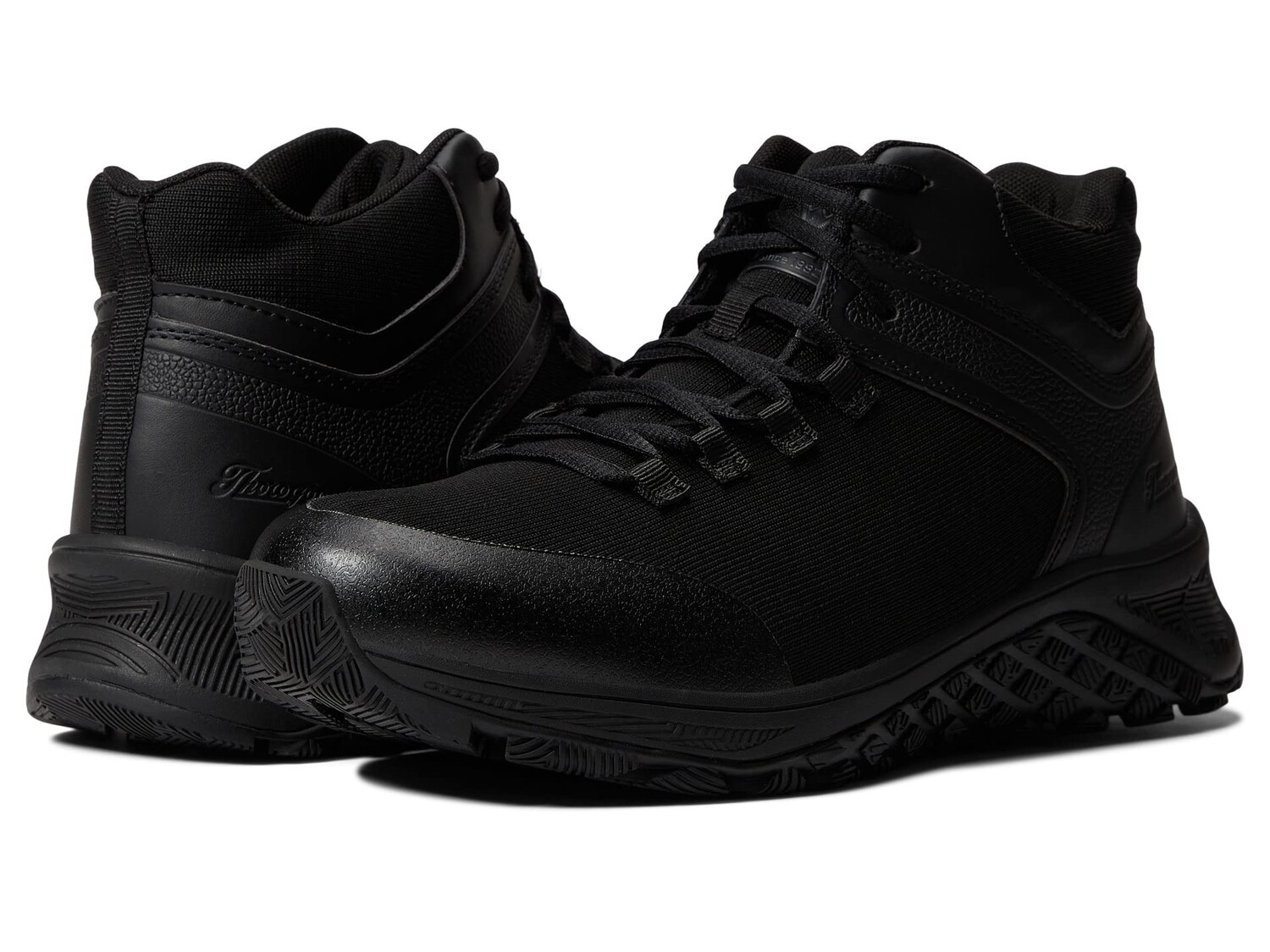 Кроссовки Thorogood T-800 Mid Non Safety, черный
Кроссовки Thorogood T-800 Mid Non Safety, черный