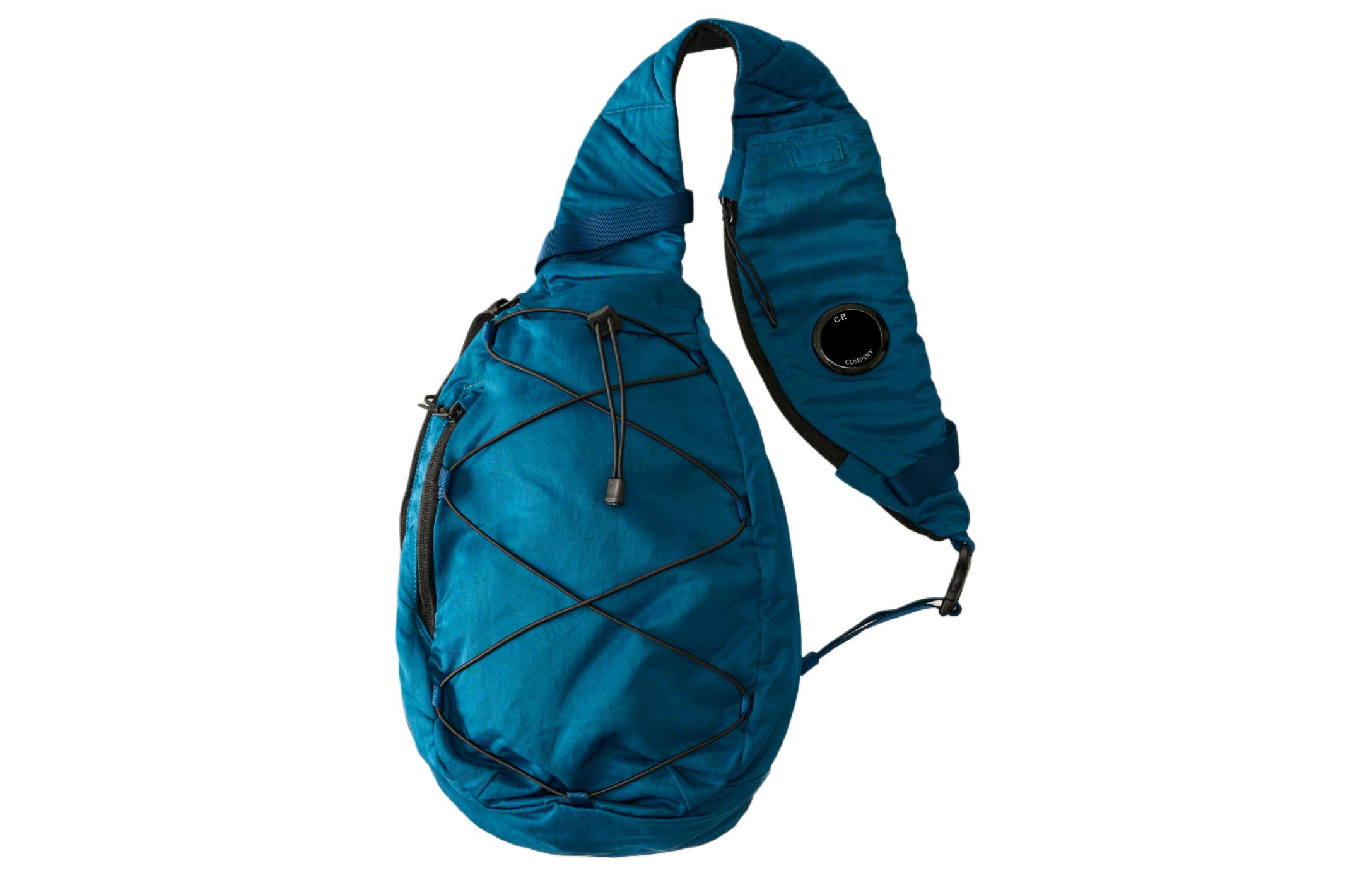 C.P.Company Нейлоновая с полиамидом наплечная сумка через плечо мужская чернильно-синяя, Ink Blue
C.P.Company Нейлоновая с полиамидом наплечная сумка через плечо мужская чернильно-синяя, Ink Blue