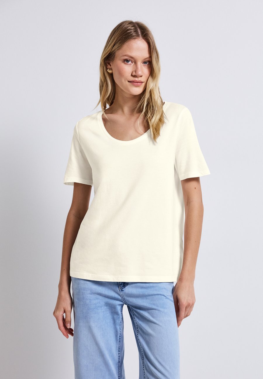 Футболка Street One Basic T-shirt, Weiß/Off-White, Белый, Футболка Street One Basic T-shirt, Weiß/Off-White
Футболка Street One Basic T-shirt, Weiß/Off-White, Белый, Футболка Street One Basic T-shirt, Weiß/Off-White