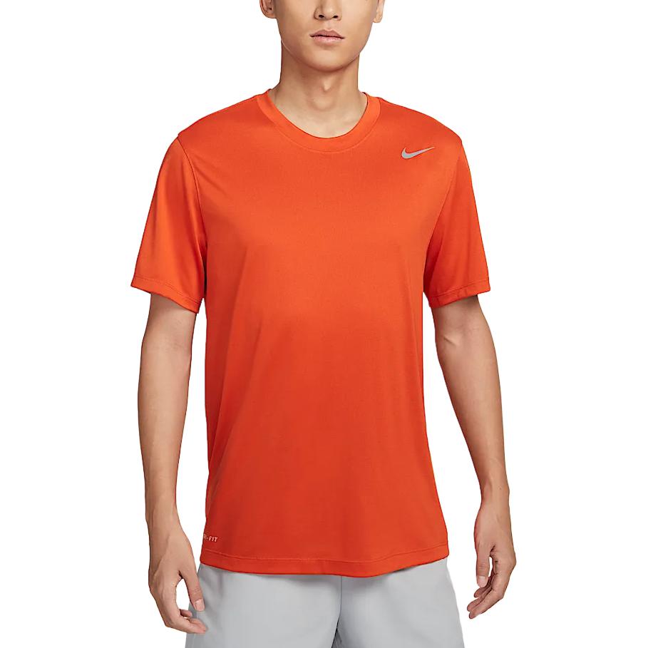 Футболка dri fit team legend мужская university orange Nike, оранжевый
Футболка dri fit team legend мужская university orange Nike, оранжевый