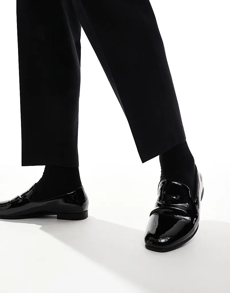 Мокасины из черной лакированной кожи ASOS DESIGN
Мокасины из черной лакированной кожи ASOS DESIGN