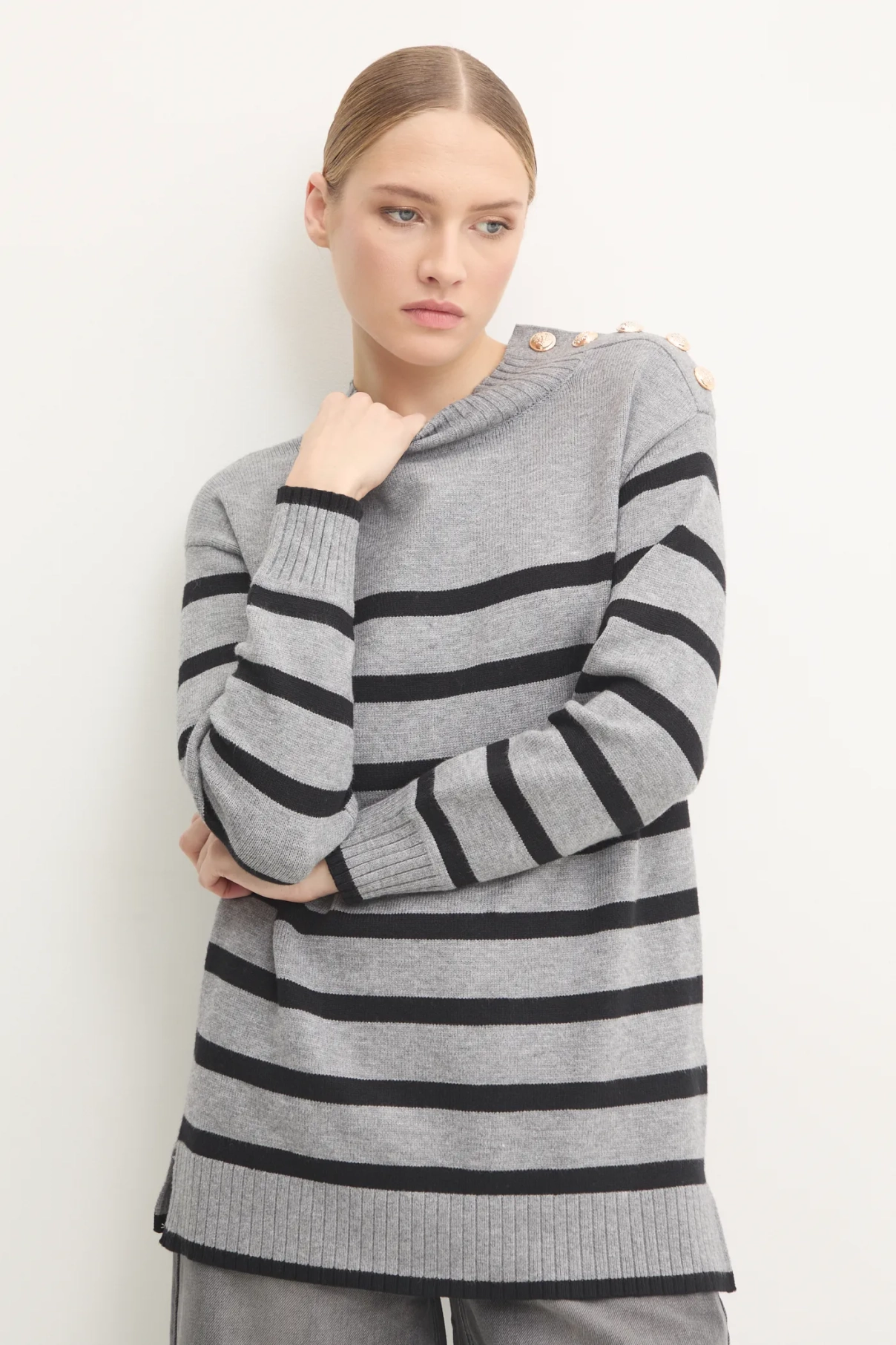 Свитер Answear Lab, серый
Свитер Answear Lab, серый