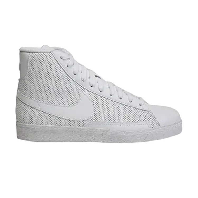 Кроссовки Nike Blazer Mid GS 'Triple White', белый
Кроссовки Nike Blazer Mid GS 'Triple White', белый