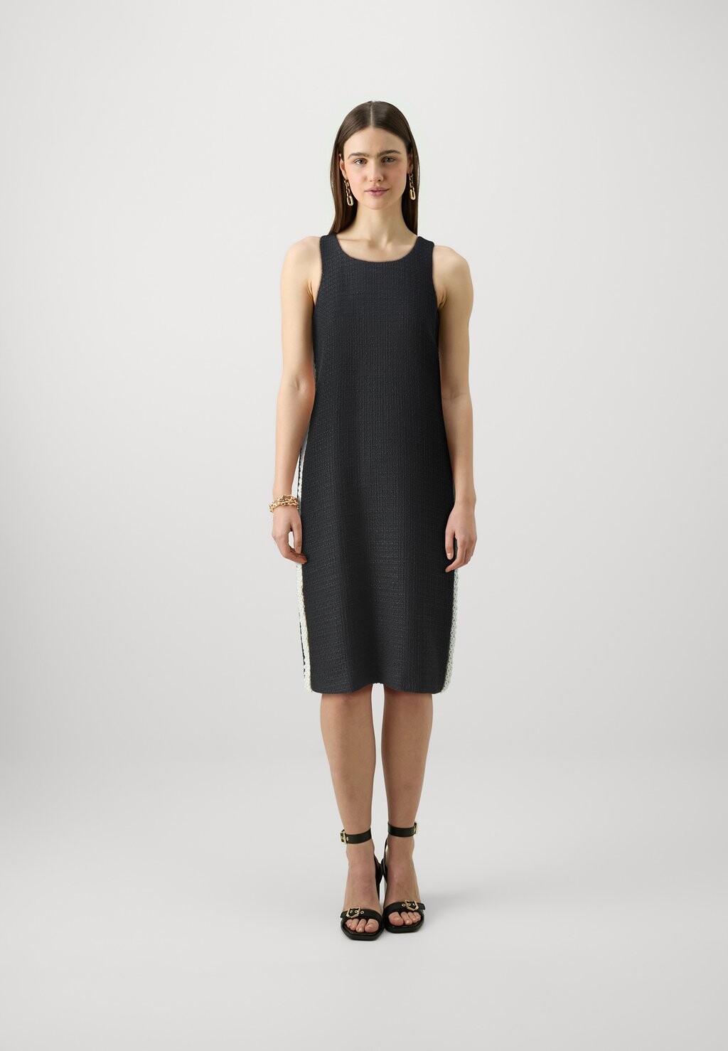 Коктейльное платье / вечернее платье DRESS TWINSET, черный
Коктейльное платье / вечернее платье DRESS TWINSET, черный