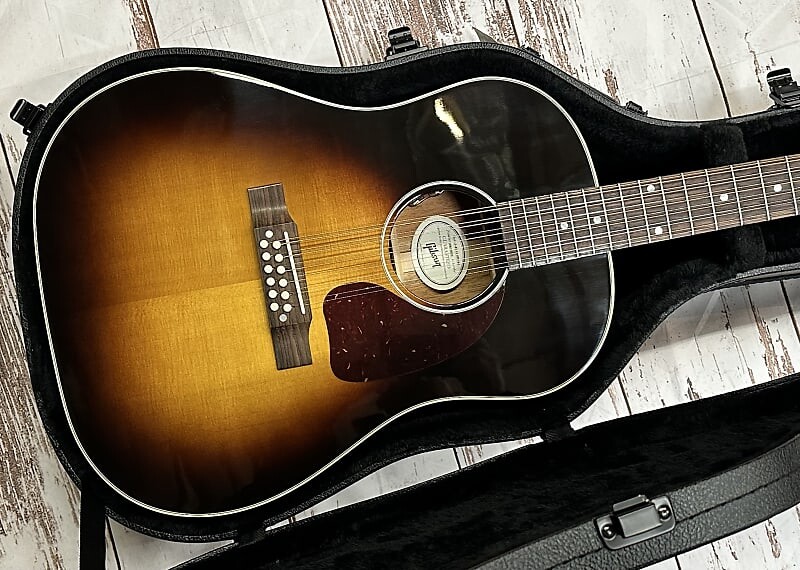 Акустическая гитара Gibson J-45 Standard 12-String 2023 Vintage Sunburst New Unplayed Auth Dlr #039
Акустическая гитара Gibson J-45 Standard 12-String 2023 Vintage Sunburst New Unplayed Auth Dlr #039