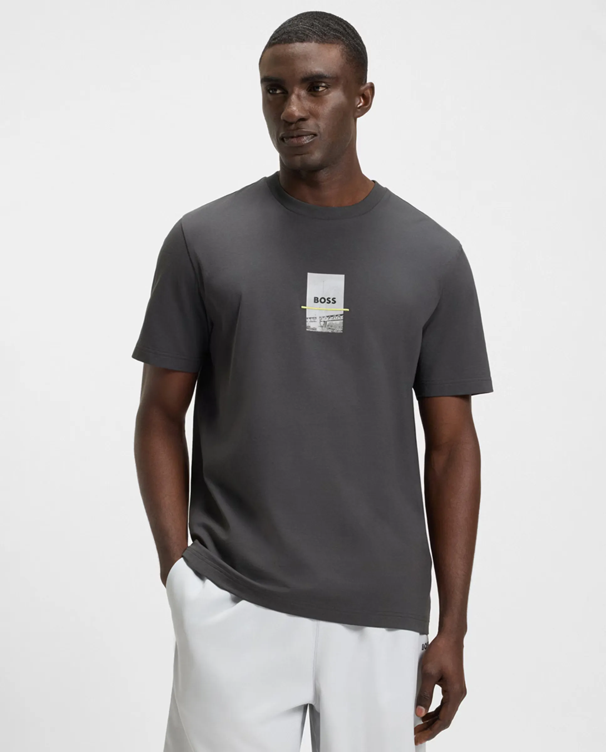 Футболка с коротким рукавом для мужчин больших размеров Boss, серый
Футболка с коротким рукавом для мужчин больших размеров Boss, серый
