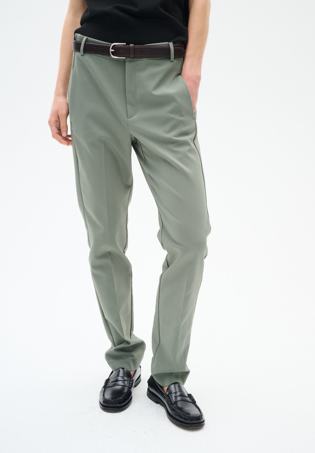 Брюки ZELLA FLAT LONG BELTLOOPS InWear, оливковый
Брюки ZELLA FLAT LONG BELTLOOPS InWear, оливковый