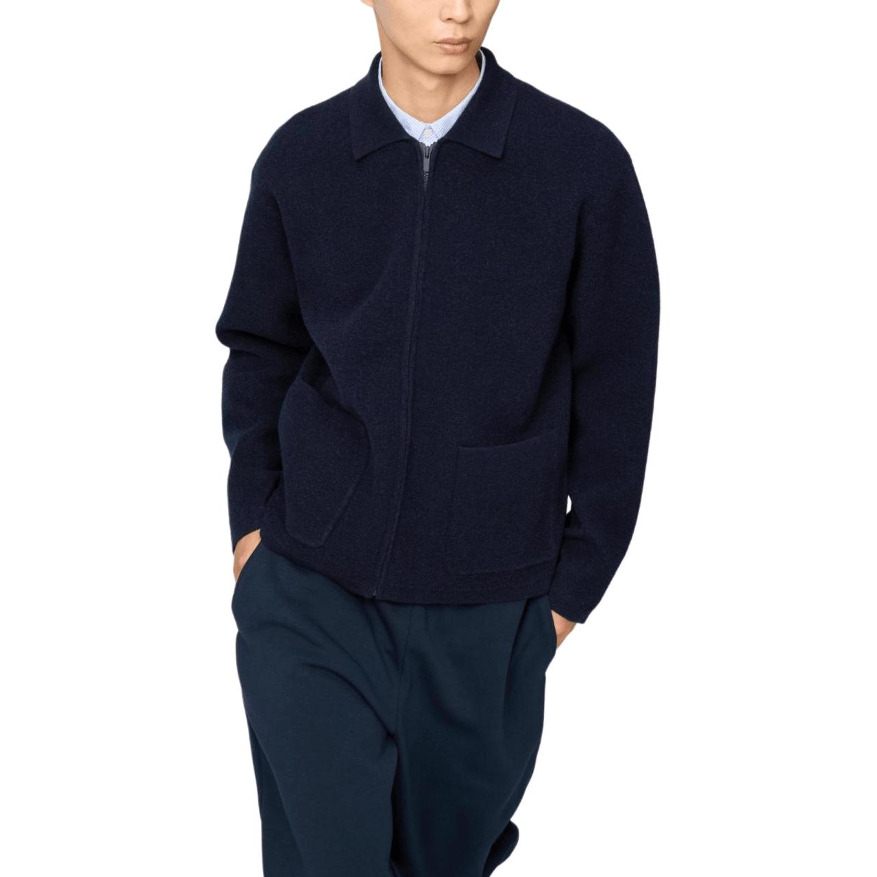 Clare Waight Keller C Collection FW25 джемпер мужской UNIQLO, синий
Clare Waight Keller C Collection FW25 джемпер мужской UNIQLO, синий