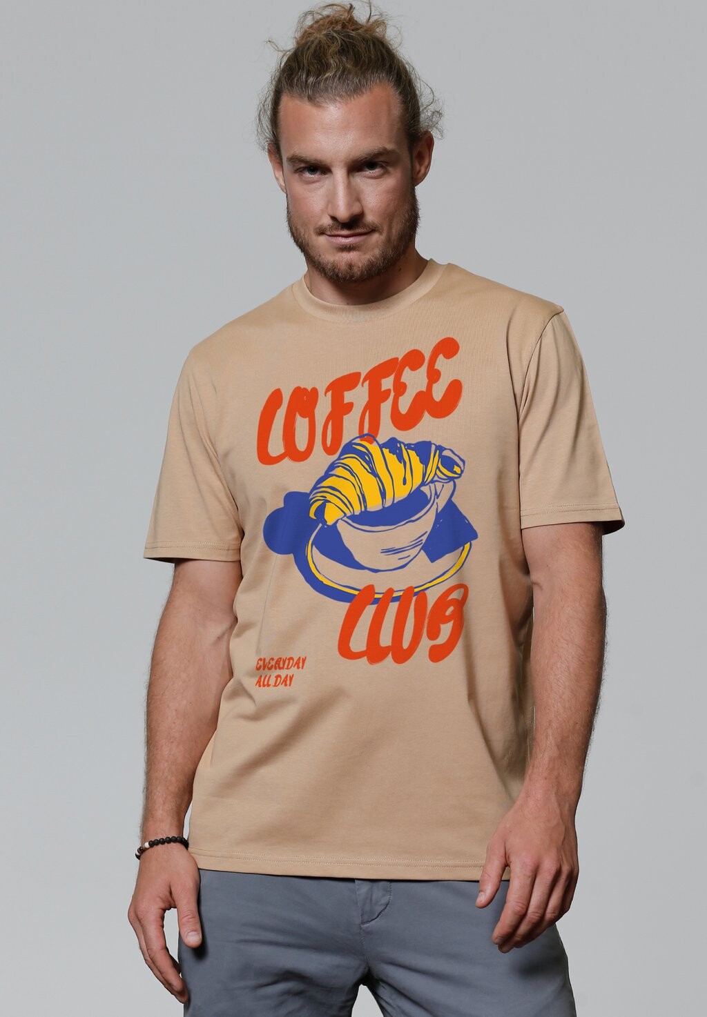 Футболка с принтом COFFEE CLUB watapparel, бежевый
Футболка с принтом COFFEE CLUB watapparel, бежевый