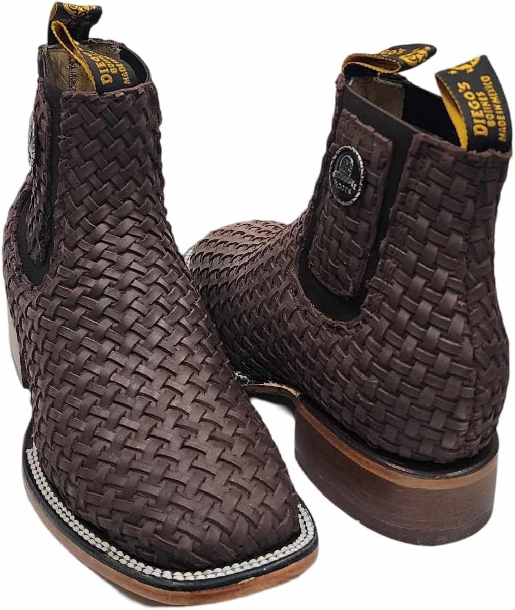 Мужские кожаные ковбойские ботинки западного стиля с плетеным дизайном, квадратным носком, полуботинки Челси, ботинетки Вакеро с узором Петатильо Bonus, Botin Petatillo Brown
Мужские кожаные ковбойские ботинки западного стиля с плетеным дизайном, квадратным носком, полуботинки Челси, ботинетки Вакеро с узором Петатильо Bonus, Botin Petatillo Brown