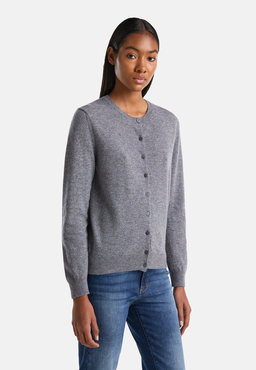 Кардиган United Colors of Benetton CREW NECK , Grey
Кардиган United Colors of Benetton CREW NECK , Grey