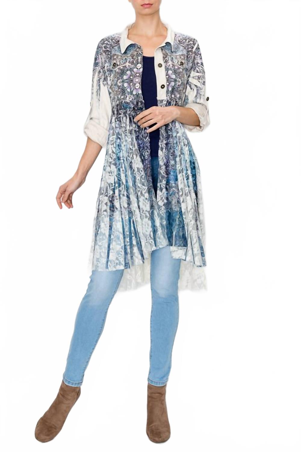 Замшевая кружевная туфелька-дождевик в цвете «Калейдоскоп» Origami, Kaleidoscope
Замшевая кружевная туфелька-дождевик в цвете «Калейдоскоп» Origami, Kaleidoscope