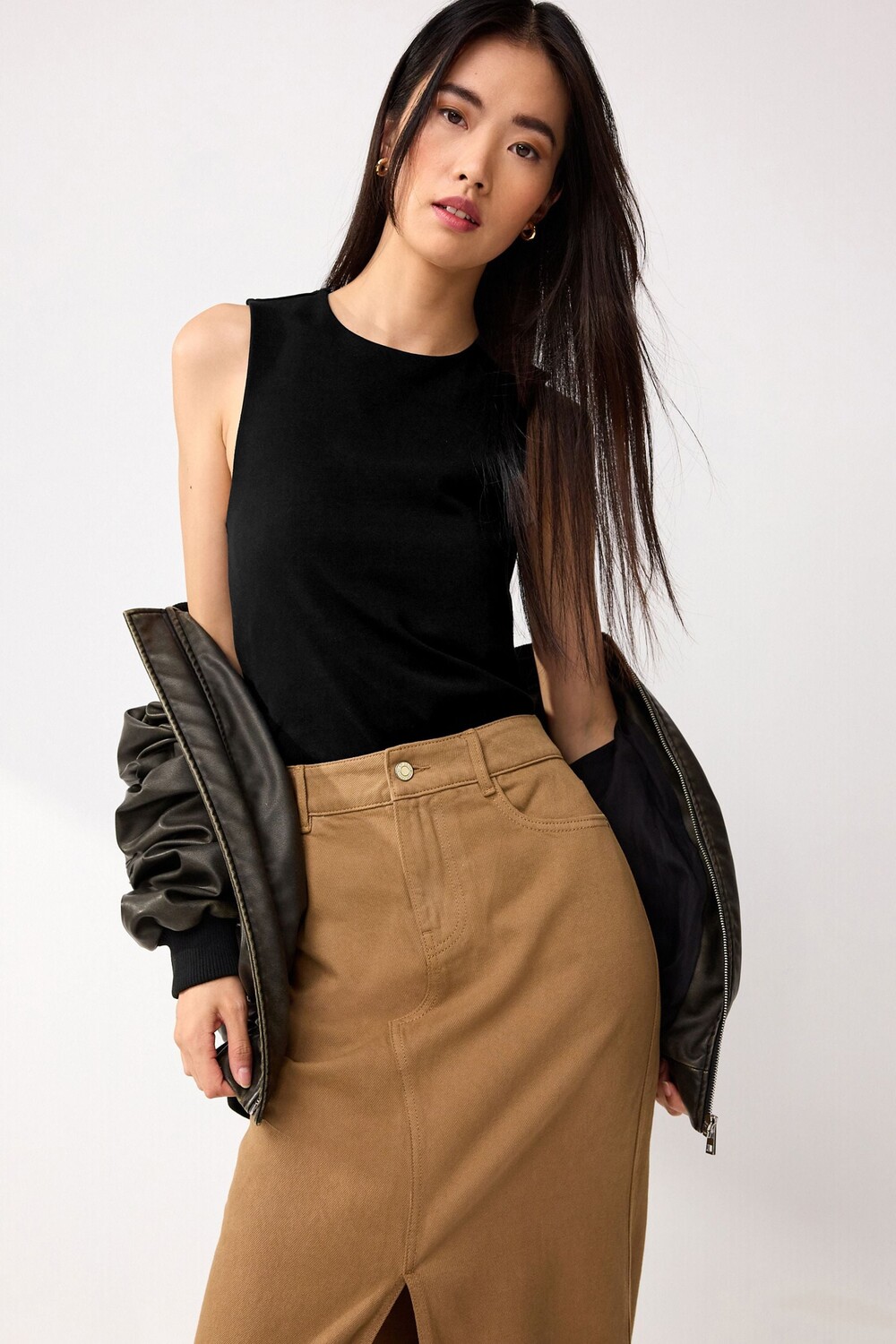 Двухслойная очень мягкая майка в рубчик без рукавов Next, черный
Двухслойная очень мягкая майка в рубчик без рукавов Next, черный