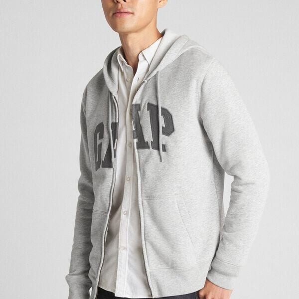 Толстовка на молнии с капюшоном и нашивкой-логотипом Gap, серый
Толстовка на молнии с капюшоном и нашивкой-логотипом Gap, серый