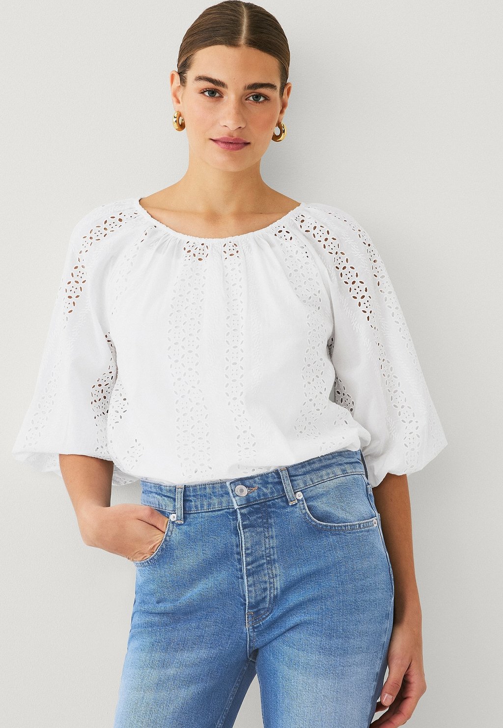 Блуза IN ENGLISCHER STICKEREI Ellos Collection, белый 
Блуза IN ENGLISCHER STICKEREI Ellos Collection, белый