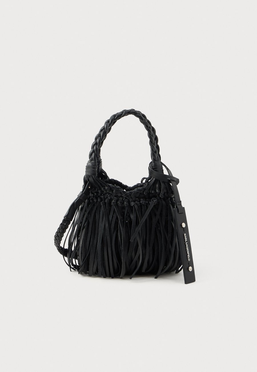 Сумка KARL LAGERFELD WEAVE TOTE FRINGES, Black
Сумка KARL LAGERFELD WEAVE TOTE FRINGES, Black